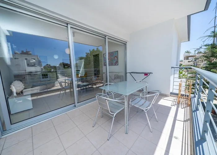 Modern 1 Bedroom Flat Strovolos