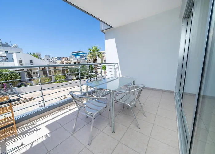 Apartment Modern 1 Bedroom Flat *