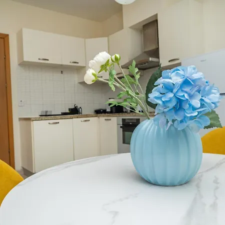 Διαμέρισμα Modern 1 Bedroom Flat *